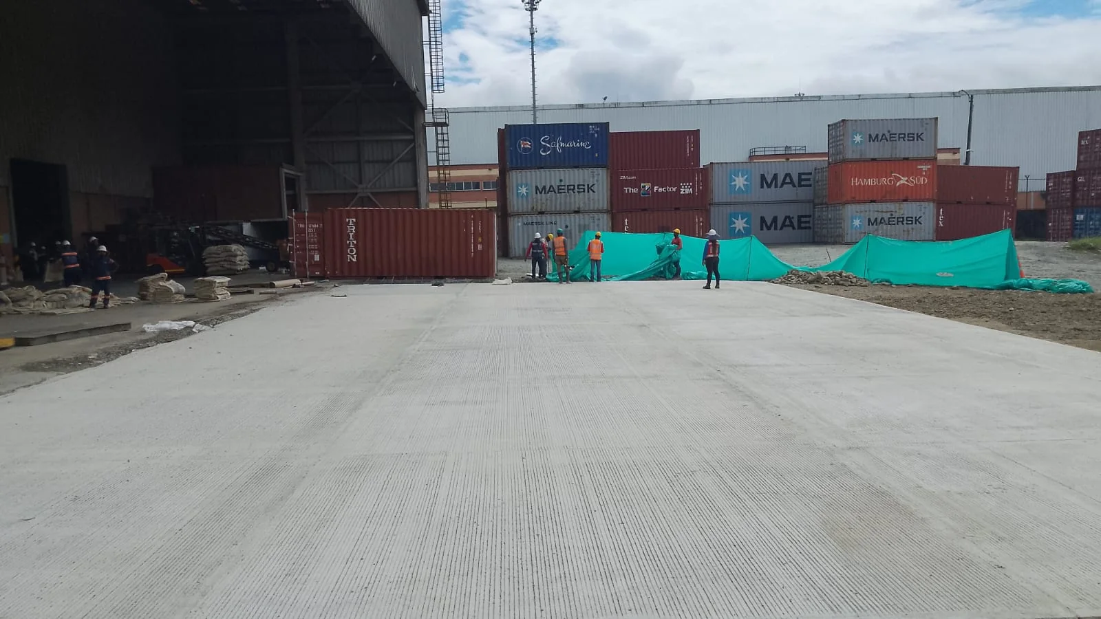 Acceso a bodegas de Café y Carga Suelta